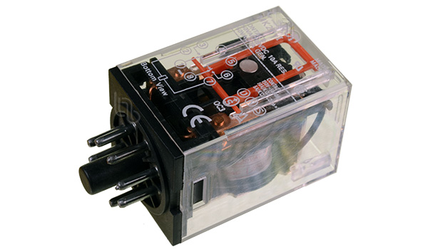 Relay Bobina 110VAC 8Pines, Doble Contacto