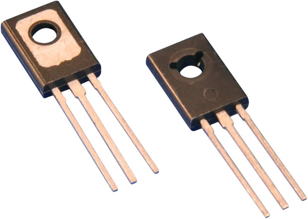 TRANSISTOR NPN USO GENERAL 1.5A 45 VOLTIOS TO126