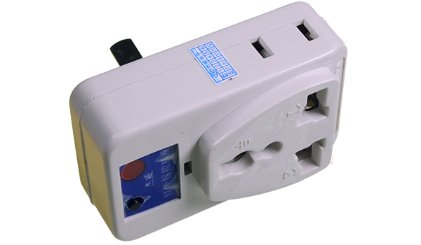 Tomacorriente, Enchufe por  Infrarojo con Leraning Button (Acepta Cualquier Control Infrarrojo