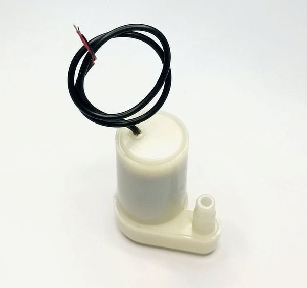 Mini Bomba de Agua Sumergible de 3-6VDC 150-220mA 1.2/1.6Lm